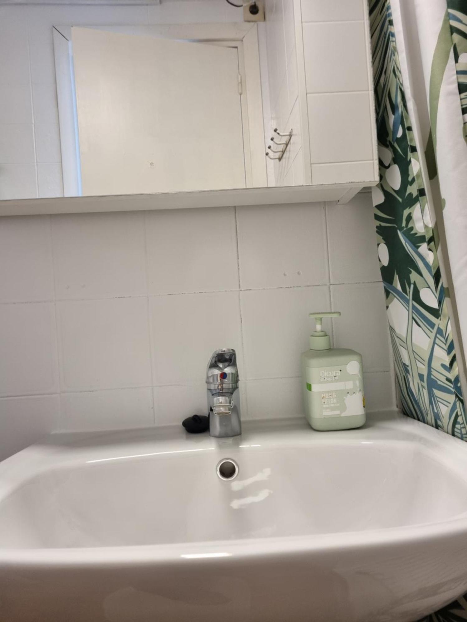Comfortable One Bedroom Lejlighed *